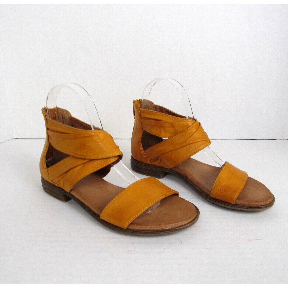 Miz Mooz Daphne Brown Leather Sandals Rear Zipper